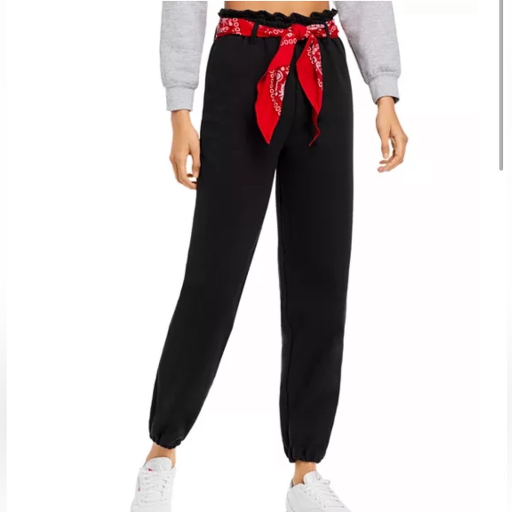 SR+ Ronny Kobo
Hank Bandana-Belted Jogger Pants